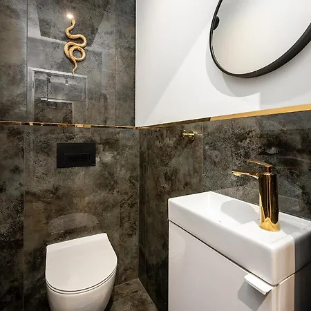 Glam With Mezzanine In The Center By Host Apartman